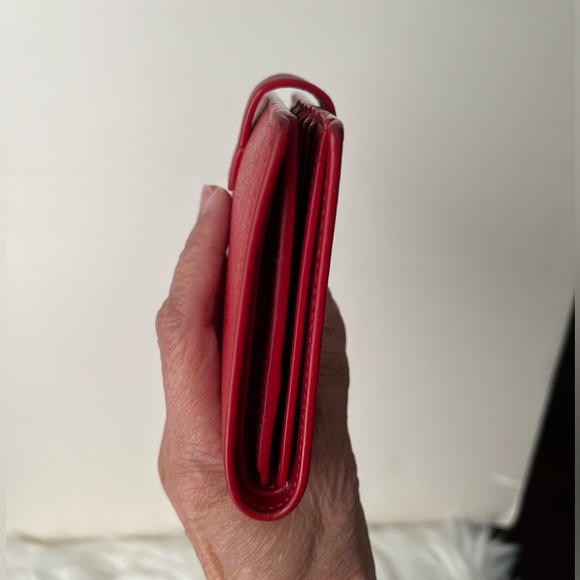 Celine wallet with snap closure in great condition color red - Picture 5 of 10